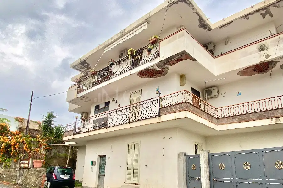 Casa in vendita di 171 mq a €176.000 (rif. 15/2025)