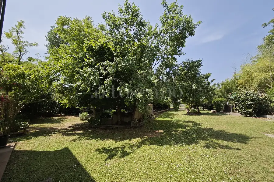 Casale in vendita di 350 mq a €460.000 (rif. 23/2025)