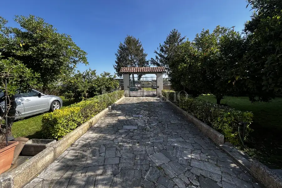 Villa in vendita di 220 mq a €1.095.000 (rif. 20/2025)