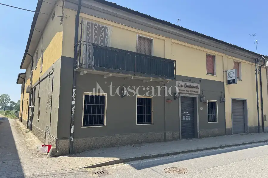 Negozio in vendita di 122 mq a €67,000 (rif. TS0090VE-1)