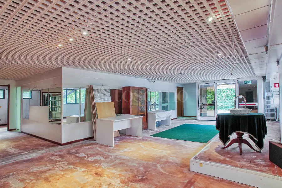 Villa in vendita di 800 mq a €490.000 (rif. 23/2026)