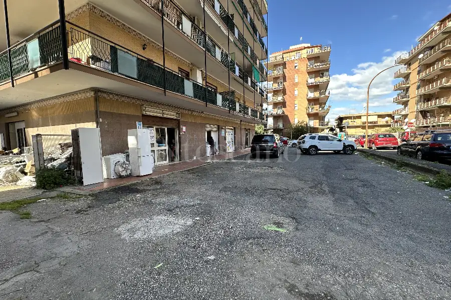 Negozio in vendita di 60 mq a €119.000 (rif. 7/2026)