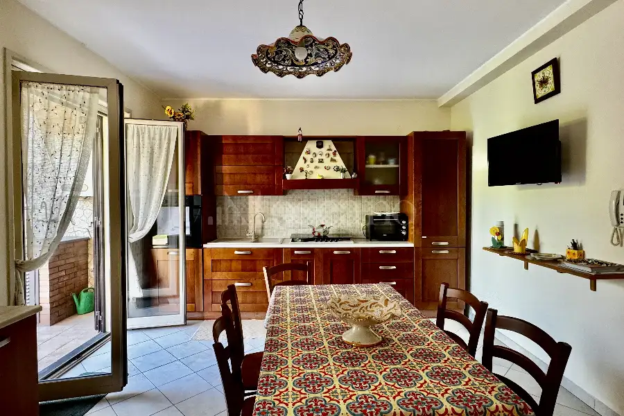 Villa Bifamiliare in vendita di 160 mq a €598.000 (rif. 156/2026)