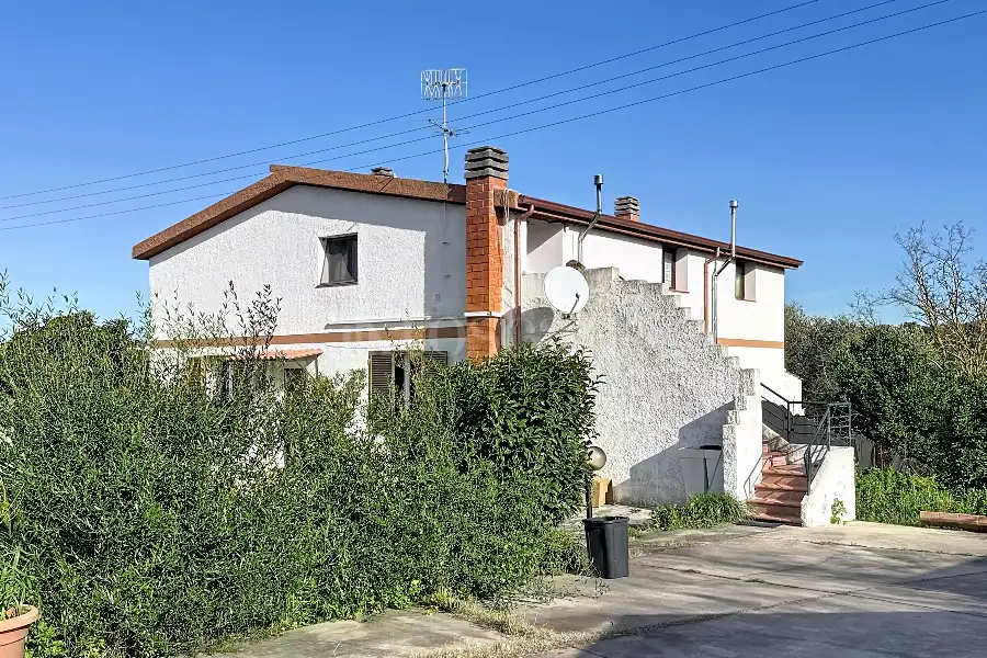 Villa in vendita di 230 mq a €288.000 (rif. 22/2026)