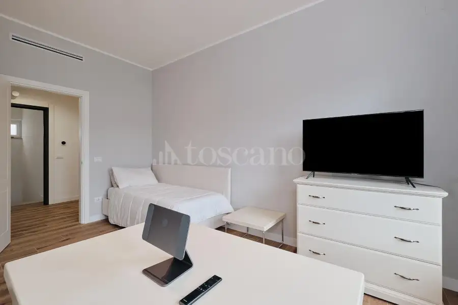 Villa in vendita di 259 mq a €1.100.000 (rif. 2/2026)