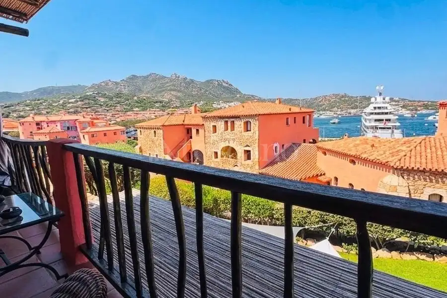 Casa in vendita di 80 mq a €900.000 (rif. 20/2026)