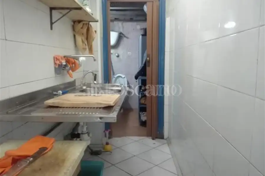 Negozio in affitto di 50 mq a €800 (rif. 13/2026)
