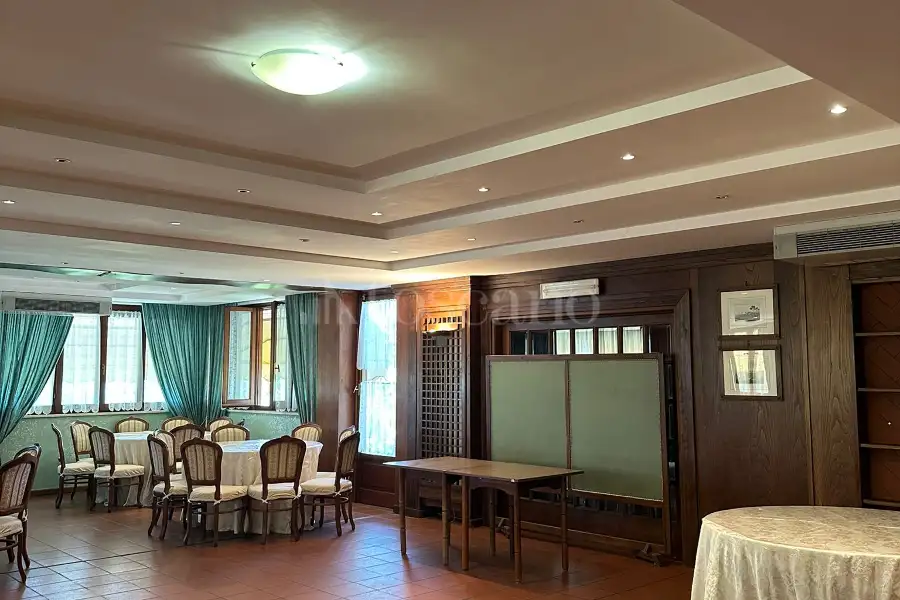 Negozio in vendita di 600 mq a €750.000 (rif. 17/2025)
