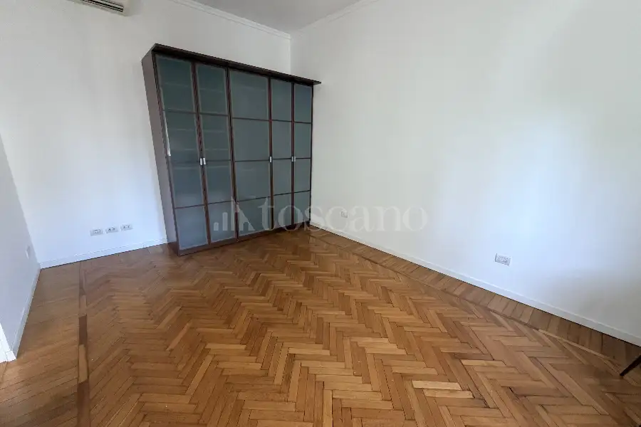 Casa in affitto di 100 mq a €2.300 (rif. 76/2026)