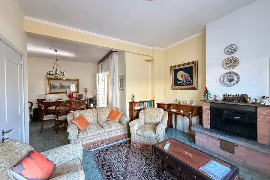 Attico in vendita di 130 mq a €349.000 (rif. 28/2026)