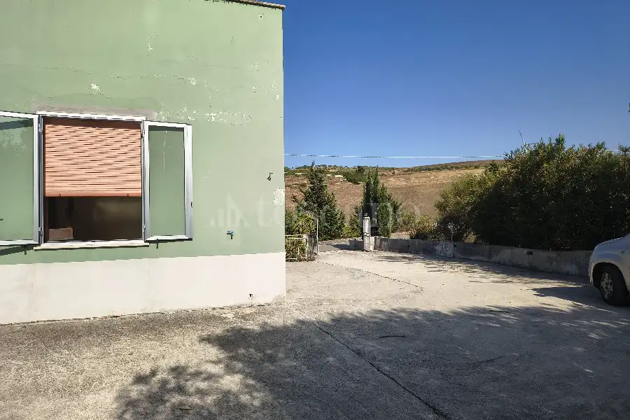 Casa Indipendente in vendita di 198 mq a €168.000 (rif. 47/2026)