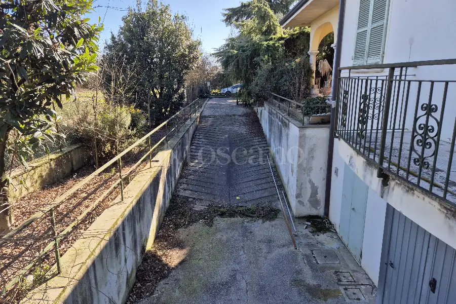 Villa in vendita di 330 mq trattativa riservata (rif. 3/2026)