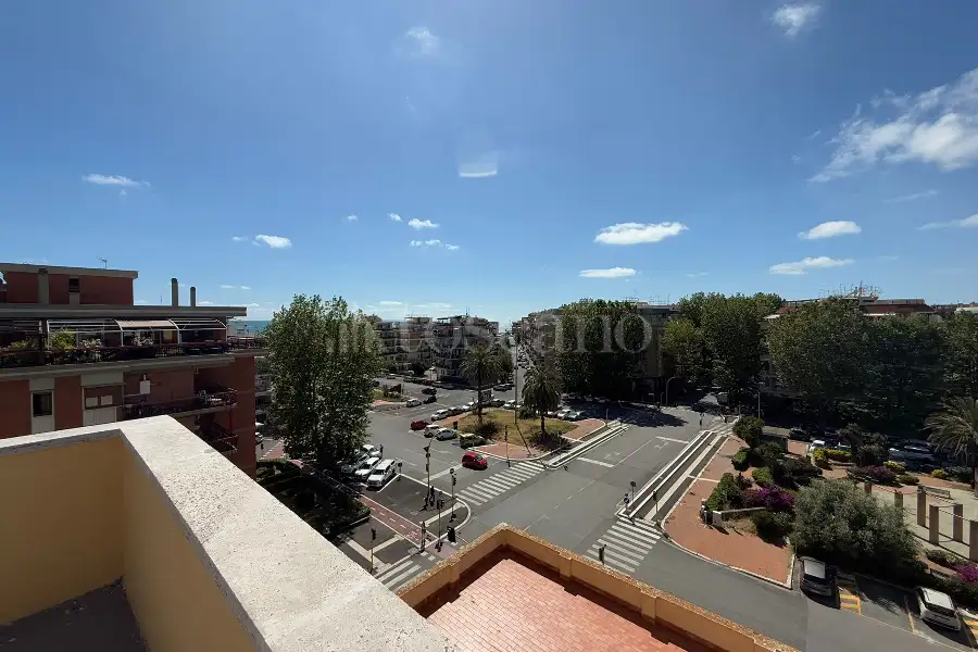 Attico in vendita di 90 mq a €289.000 (rif. 73/2025)