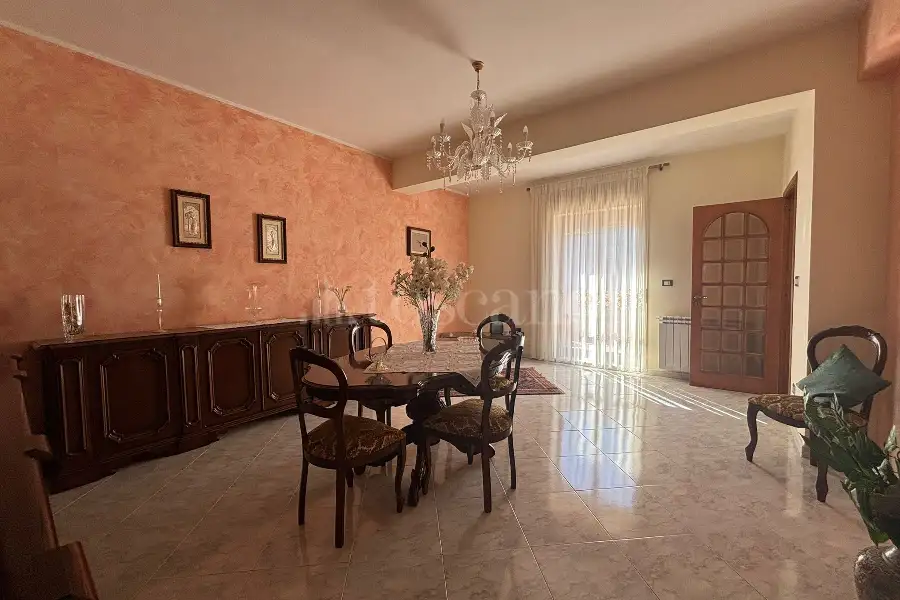 Attico in vendita di 130 mq a €142.000 (rif. 106/2025)