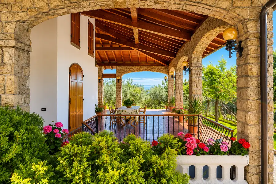 Villa in vendita di 500 mq a €1.100.000 (rif. 22/2026)