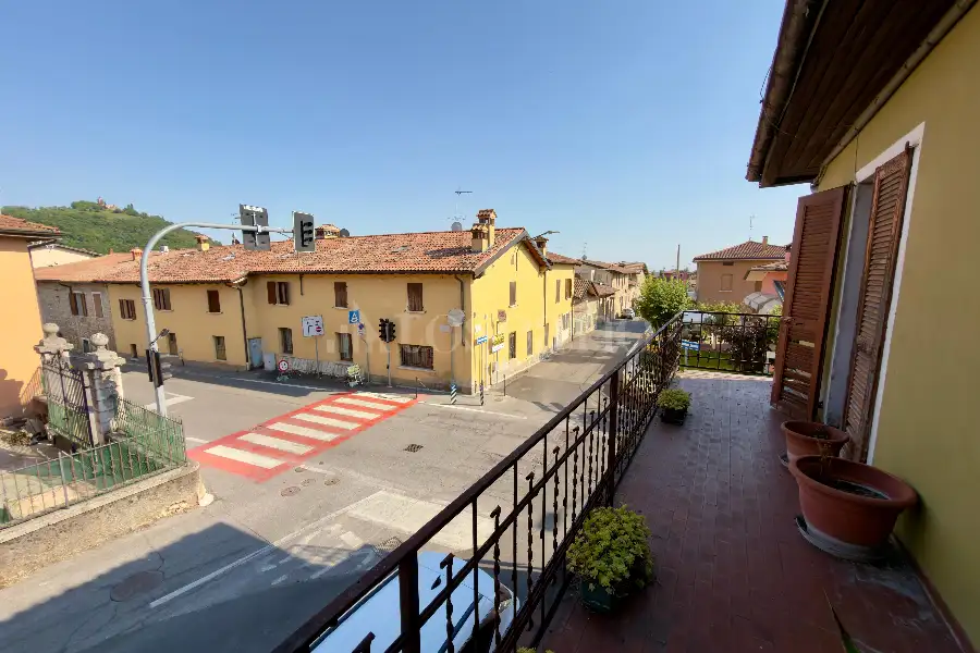 Casa Indipendente in vendita di 250 mq a €272.000 (rif. 5/2026)