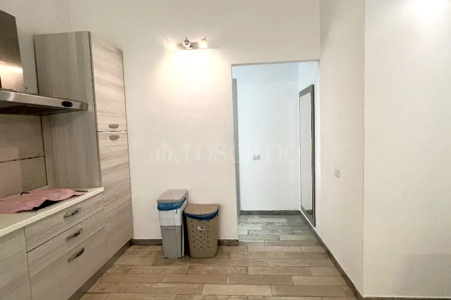 Casa Indipendente in vendita di 200 mq a €770.000 (rif. 37/2026)