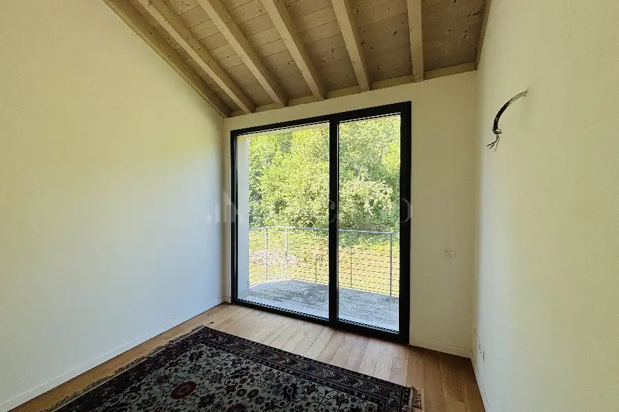 Villa in vendita di 255 mq a €1.200.000 (rif. 21/2026)
