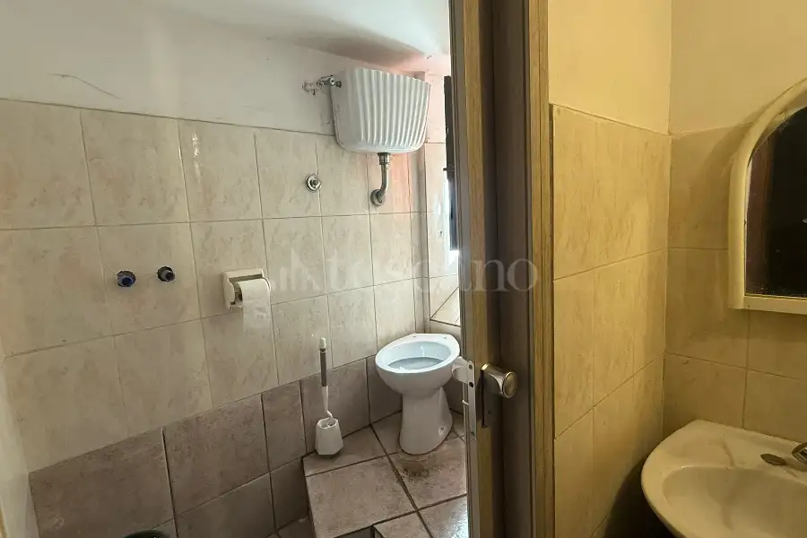 Negozio in vendita di 40 mq a €99.000 (rif. 76/2025)