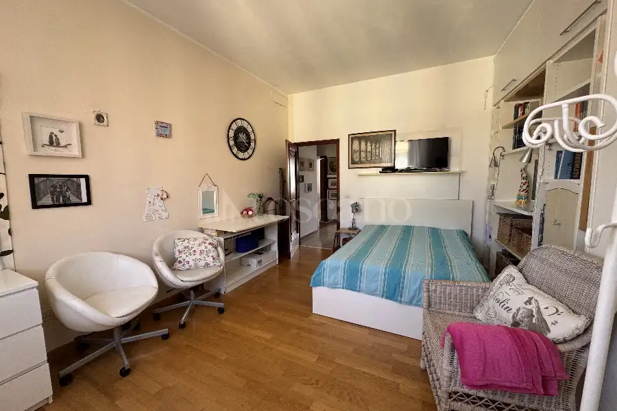 Casa in vendita di 232 mq a €1.100.000 (rif. 5/2026)