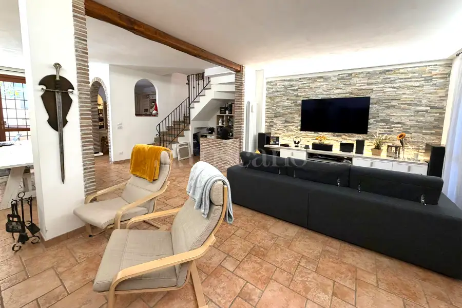 Villino a Schiera in vendita di 120 mq a €279.000 (rif. 11/2026)