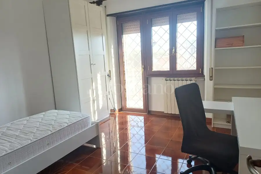Casa in affitto di 90 mq a €1.200 (rif. 3/2026)