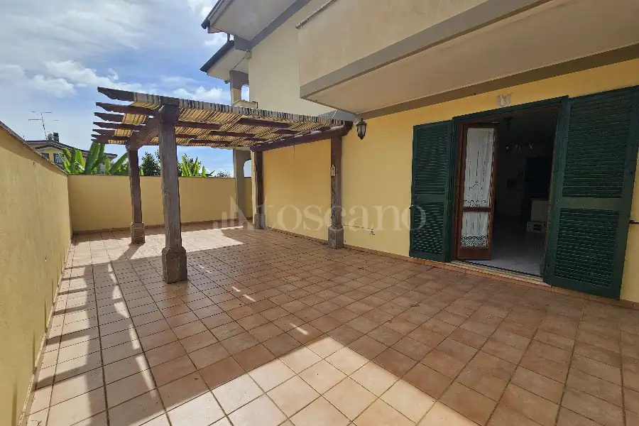 Villa Plurifamiliare in vendita di 150 mq a €237.000 (rif. 25/2026)