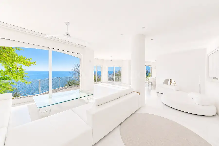 Villa in vendita di 450 mq a €4.500.000 (rif. 24/2025)