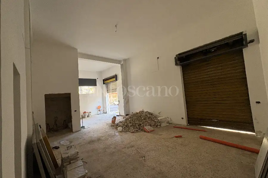 Negozio in vendita di 67 mq a €70.000 (rif. 17/2026)