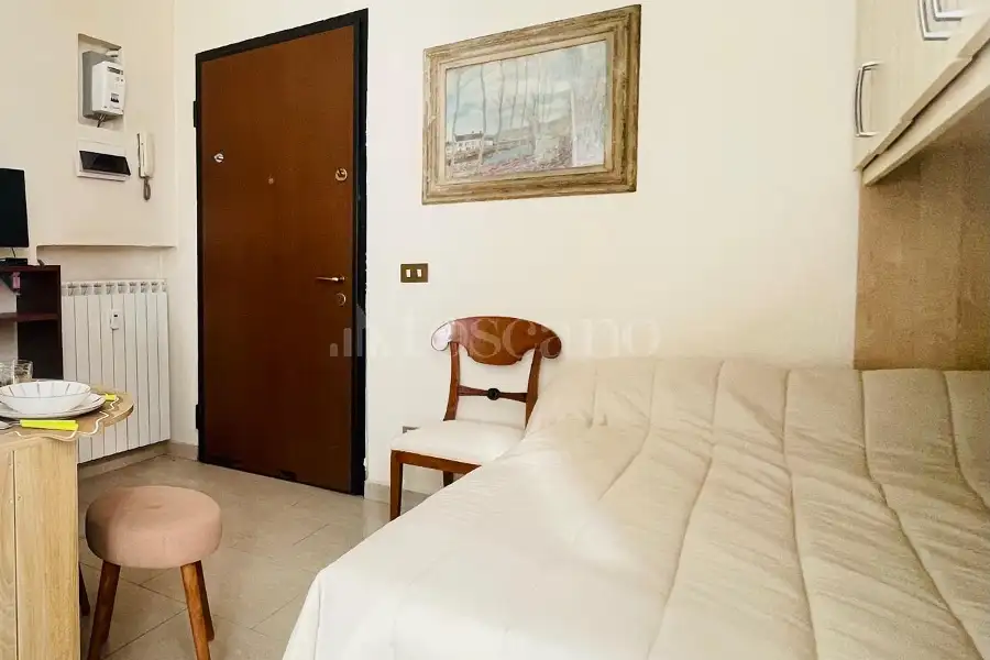 Casa in affitto di 20 mq a €900 (rif. 16/2026)