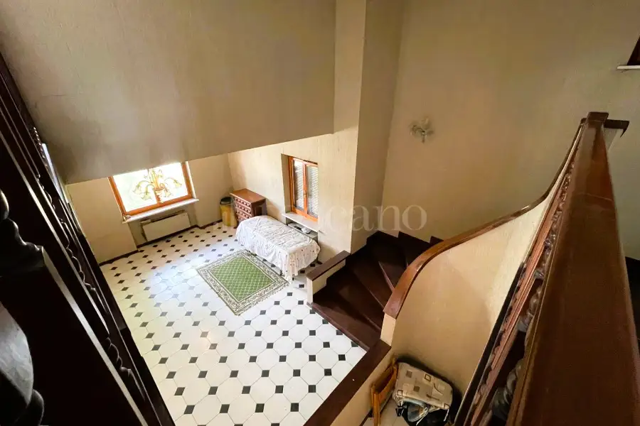 Villa in vendita di 305 mq a €650.000 (rif. 12/2025)
