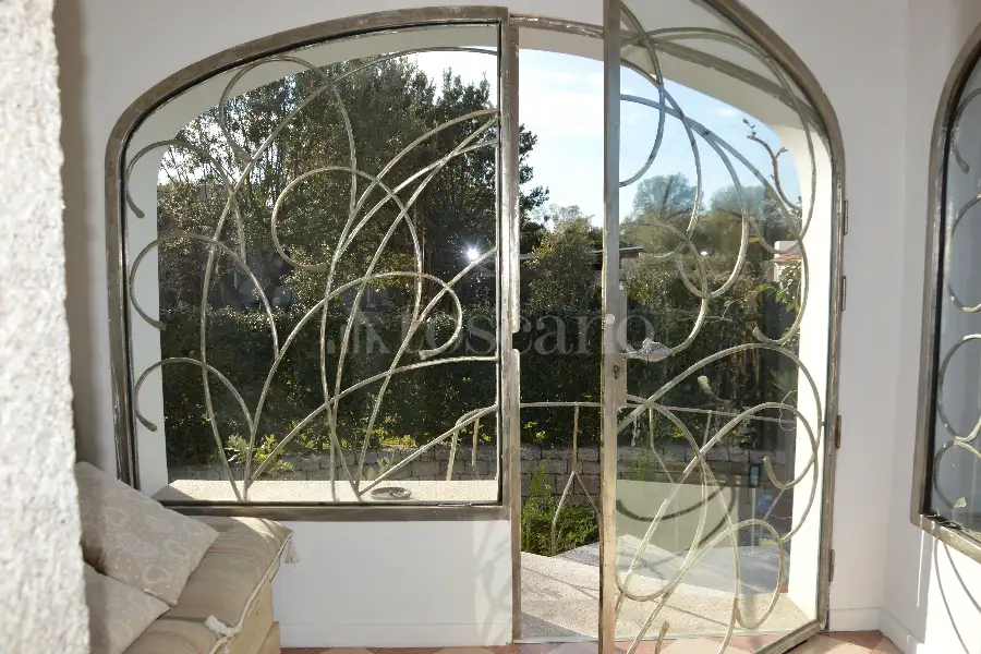 Villa Bifamiliare in vendita di 210 mq a €650.000 (rif. 39/2025)