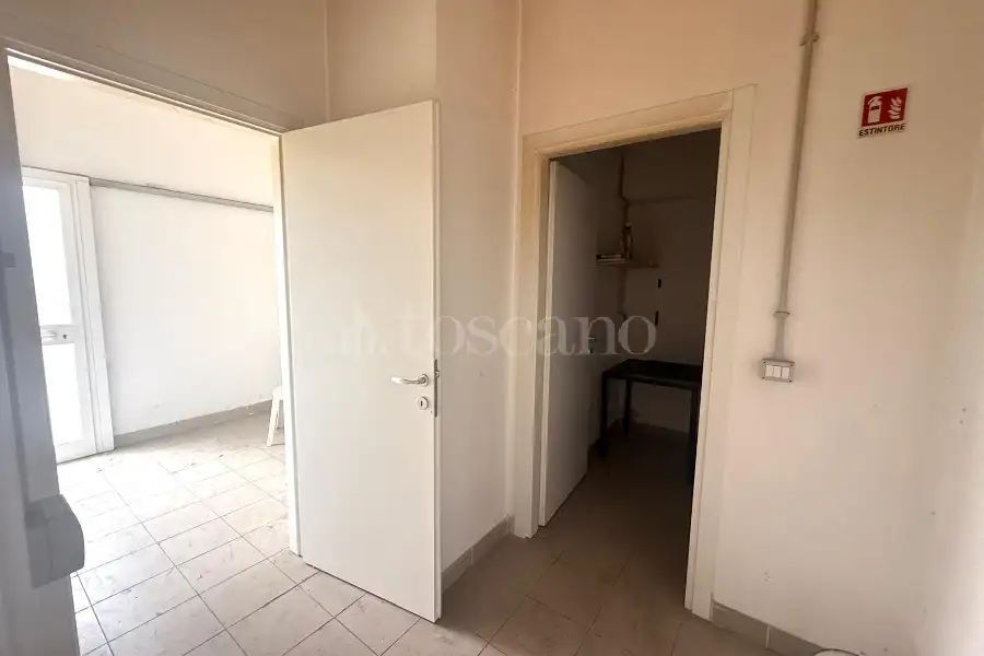 Laboratorio in vendita di 136 mq a €175.000 (rif. 15/2026)