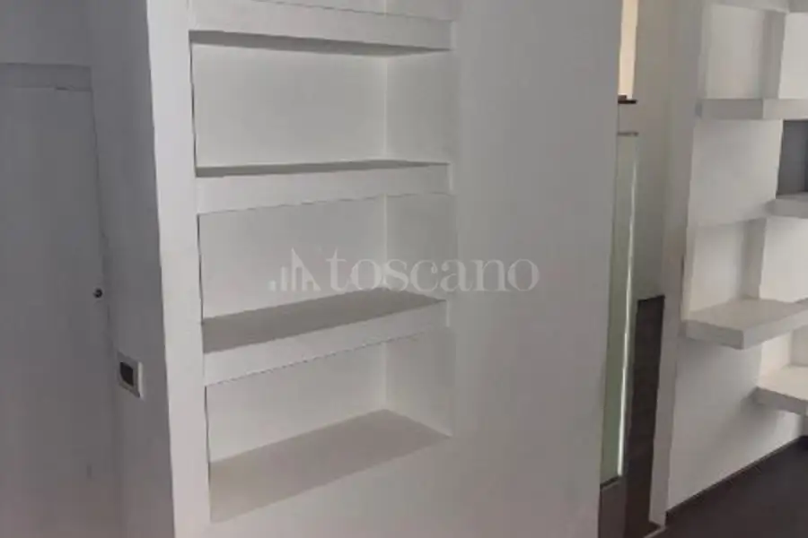 Negozio in vendita di 55 mq a €121.000 (rif. 2/2026)