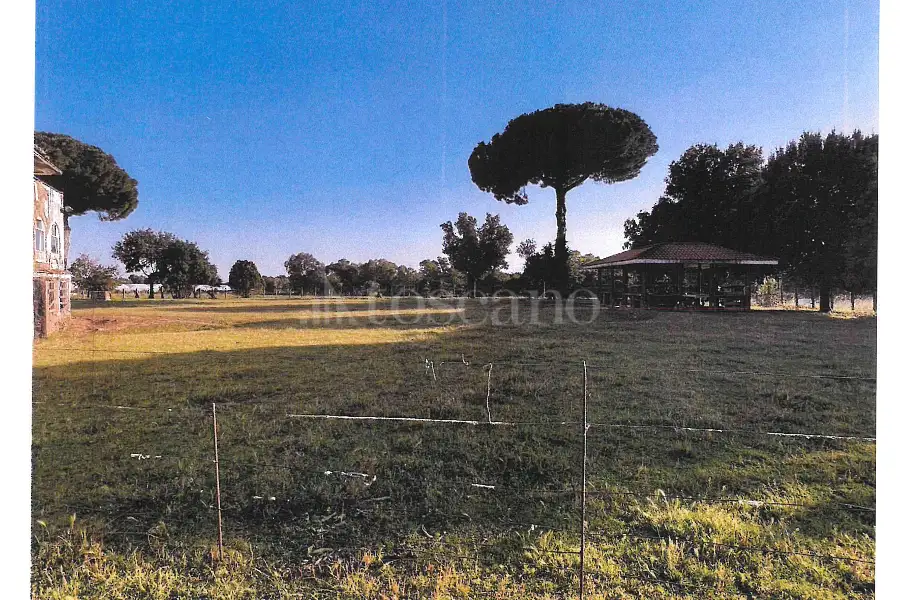 Casale in vendita di 500 mq a €100.000 (rif. 121/2024)
