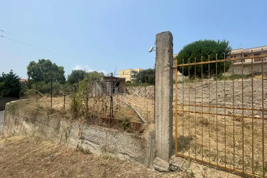 Agricolo in vendita di 820 mq a €18.000 (rif. 31/2026)