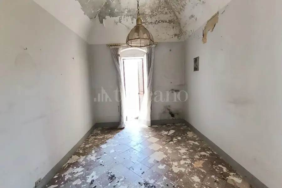 Palazzo in vendita di 408 mq a €1.100.000 (rif. 23/2026)