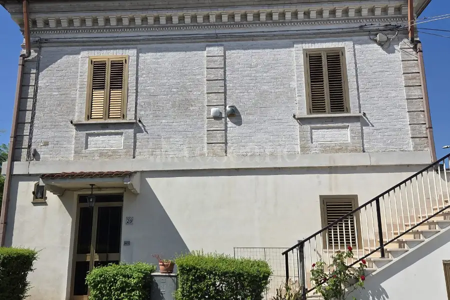 Casa Indipendente in vendita di 130 mq a €160.000 (rif. 26/2026)