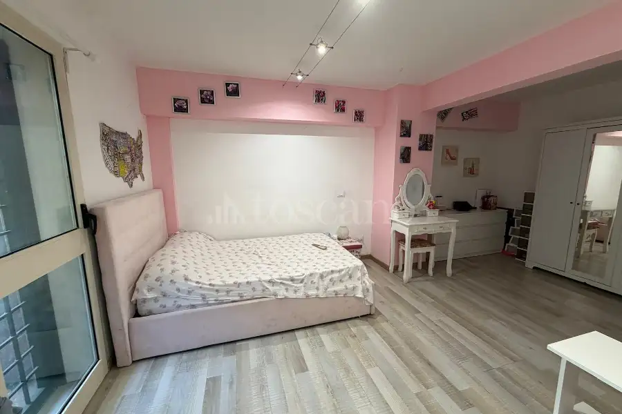 Villino a Schiera in vendita di 200 mq a €599.000 (rif. 45/2026)