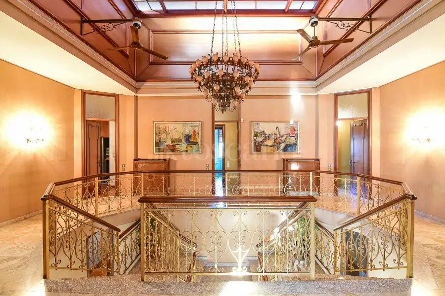 Villa in vendita di 370 mq a €525.000 (rif. 54/2025)