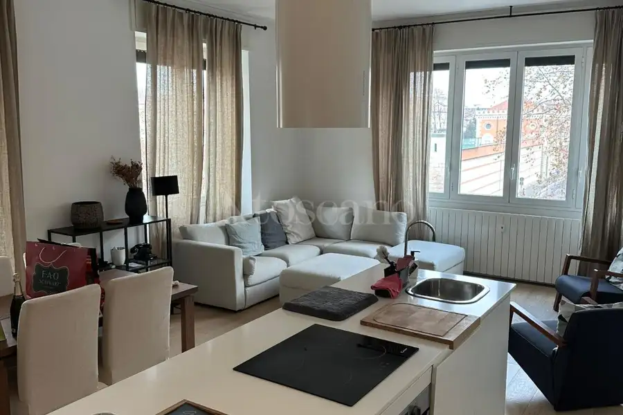 Casa in affitto di 77 mq a €1.900 (rif. 3/2026)