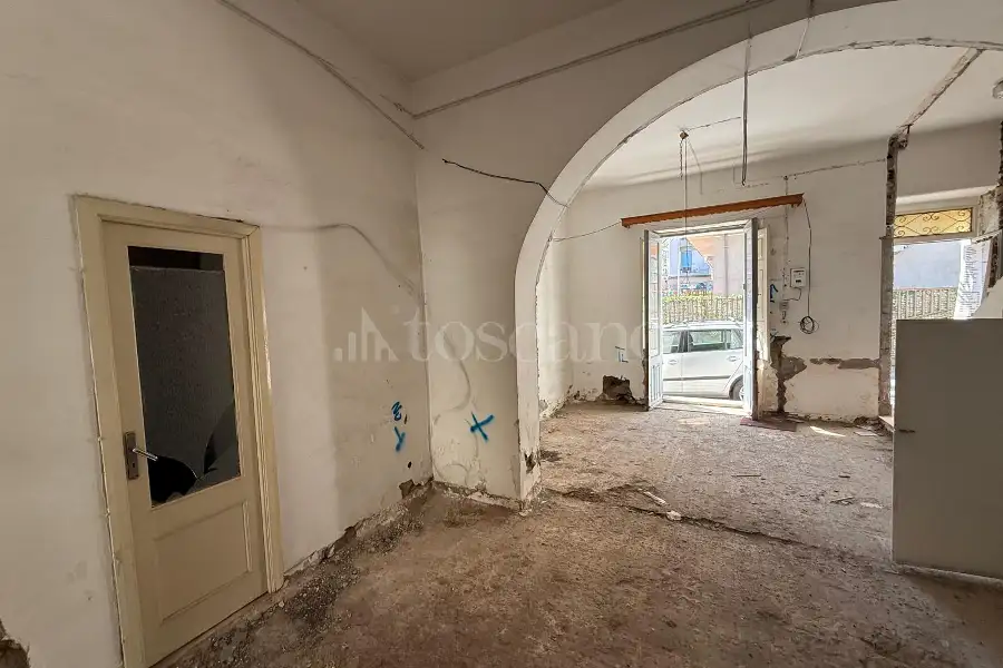 Casa Indipendente in vendita di 130 mq a €65.000 (rif. 35/2026)