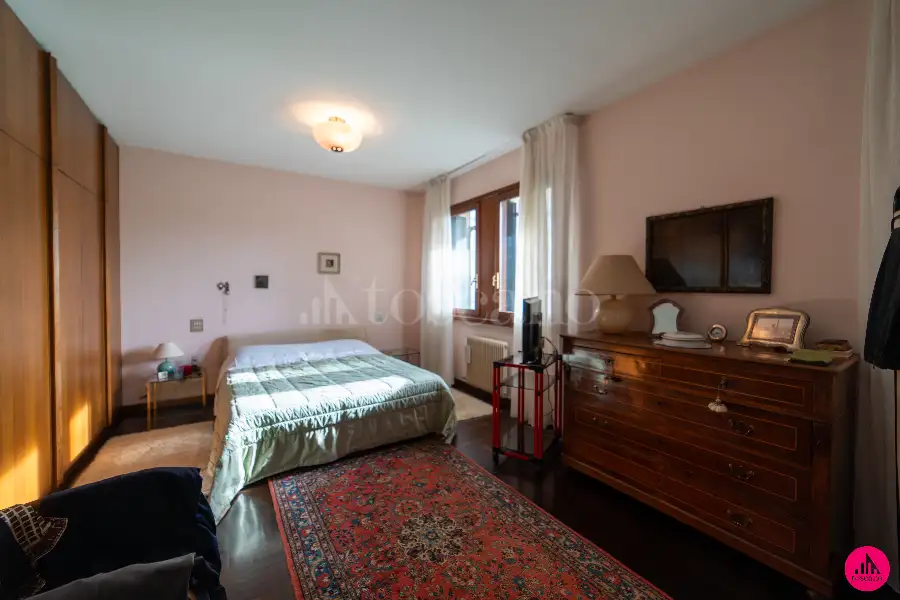Villino a Schiera in vendita di 310 mq a €440.000 (rif. 53/2026)
