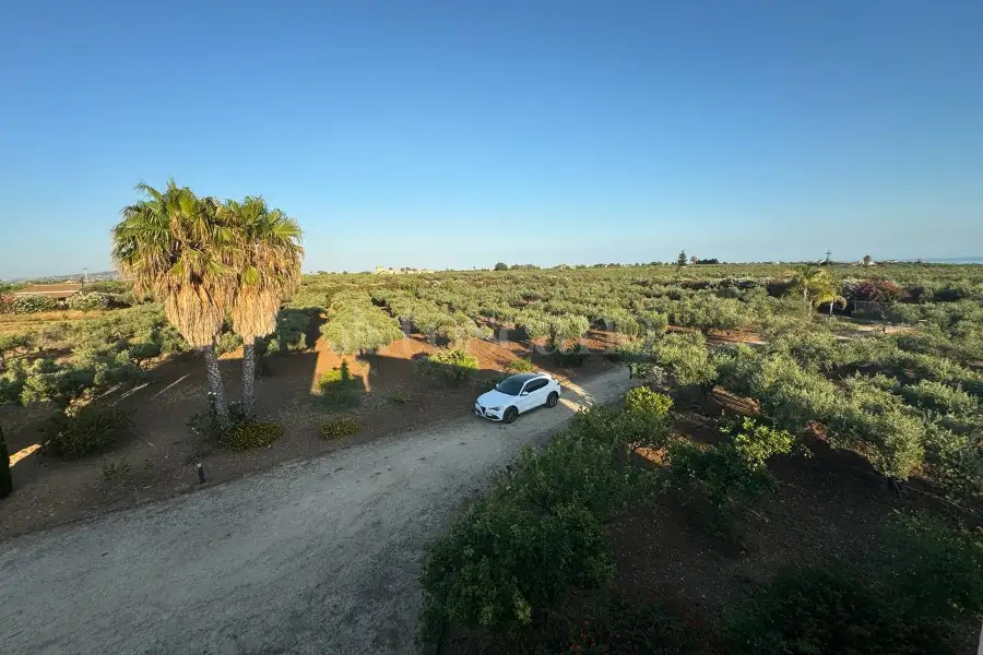 Villa in vendita di 215 mq a €650.000 (rif. 76/2024)