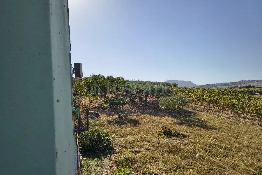 Casa Indipendente in vendita di 198 mq a €168.000 (rif. 47/2026)
