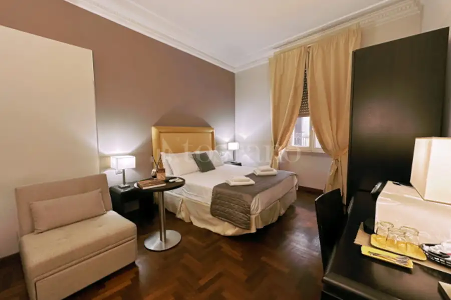 Casa in vendita di 240 mq a €1.950.000 (rif. 94/2025)