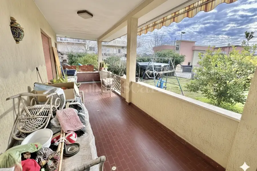 Villa in vendita di 320 mq a €299.000 (rif. 1/2026)