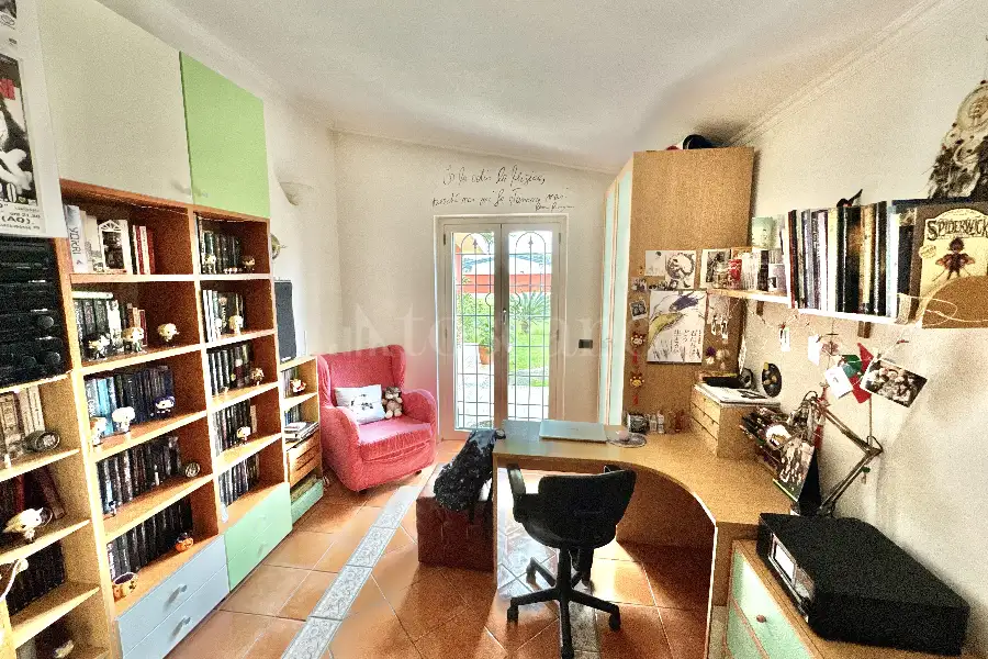 Villa in vendita di 300 mq a €445.000 (rif. 11/2025)