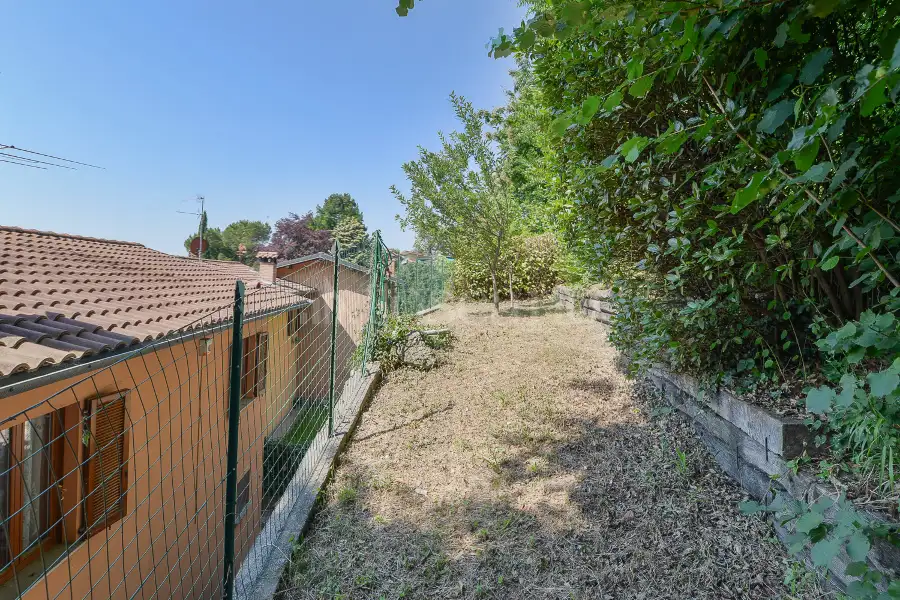 Villino a Schiera in affitto di 120 mq a €1.350 (rif. 2/2026)