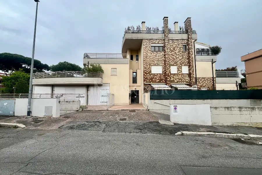 Box in vendita di 20 mq a €30.000 (rif. 55/2026)